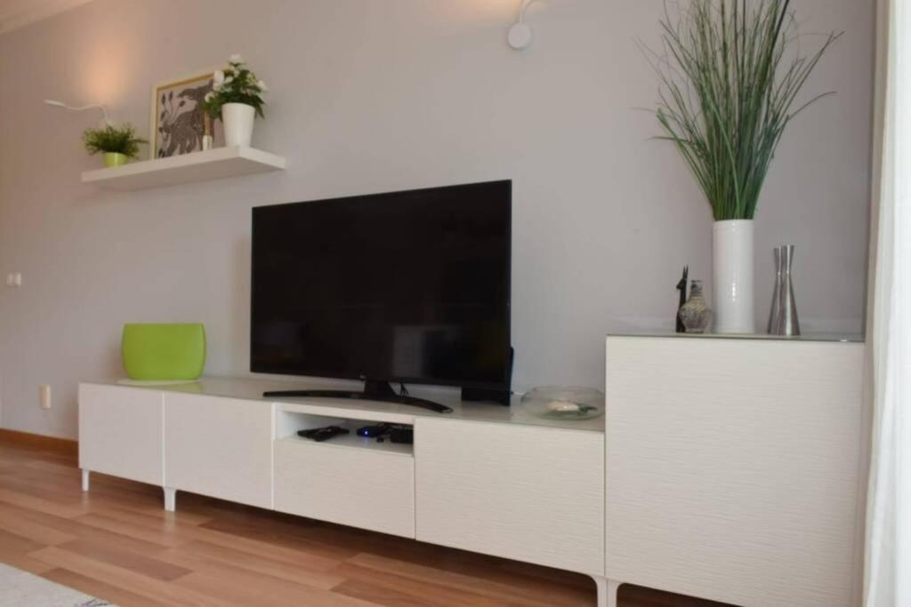 Brina, Stylish Apartment In ปอร์ติเมา ภายนอก รูปภาพ